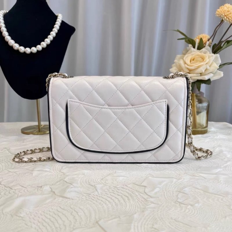 Chanel 25P 黑白熊貓拼色Woc鏈條包 全新配件塵袋購證-5