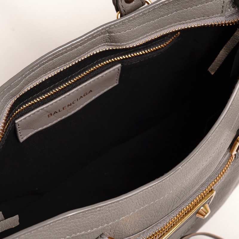 Balenciaga S City 機車包|經典金釦(灰色)-12