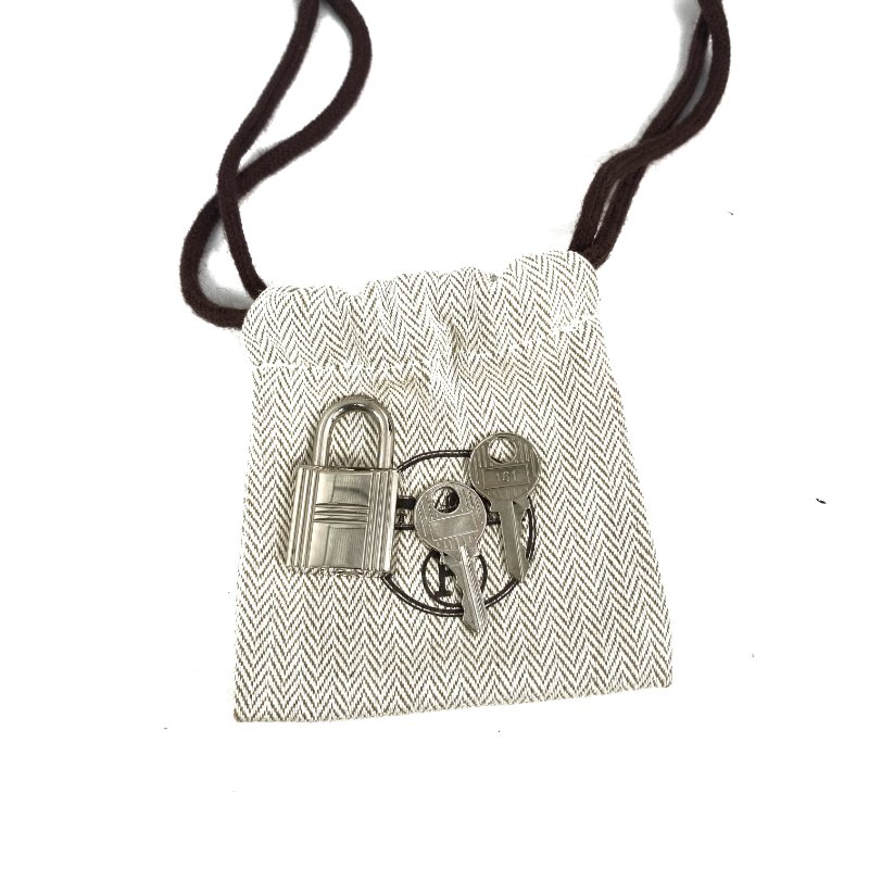 △ Hermes 愛馬仕 89 Noir Clemence Calfskin Palladium Plated Metal Picotin 22 Hand Bag Stamp Y 黑色粒紋小牛皮鍍鈀金屬手袋Y刻 - 257023166-15