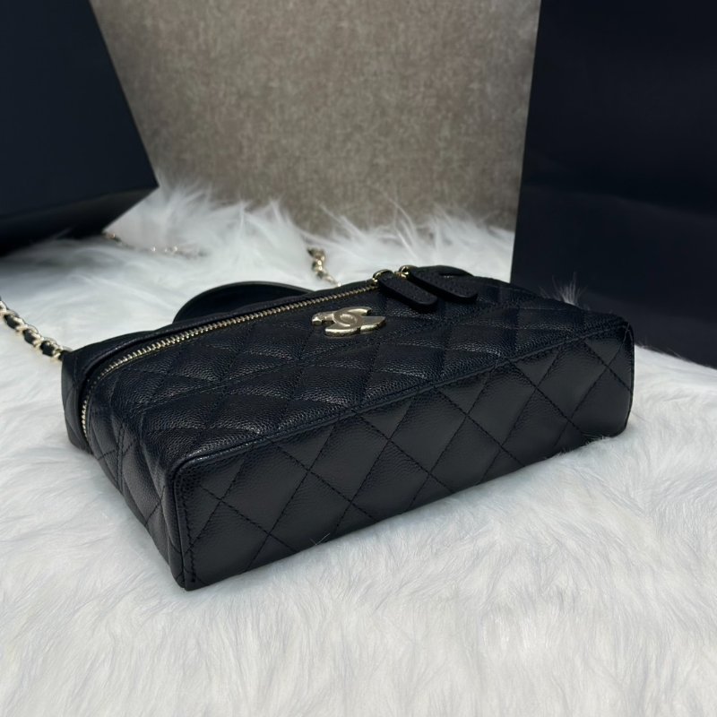 CHANEL 26C LP粒面牛皮手提飯盒包 - 黑金-5