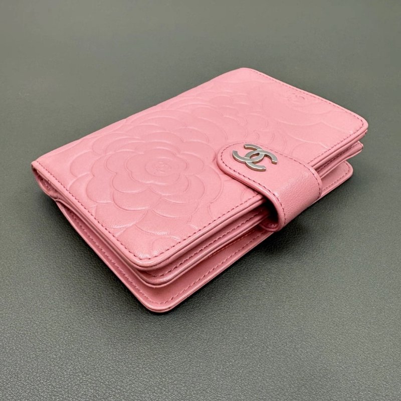 CHANEL 山茶櫻花粉銀扣手拿錢包15*10*3 98新配件盒子保卡-4