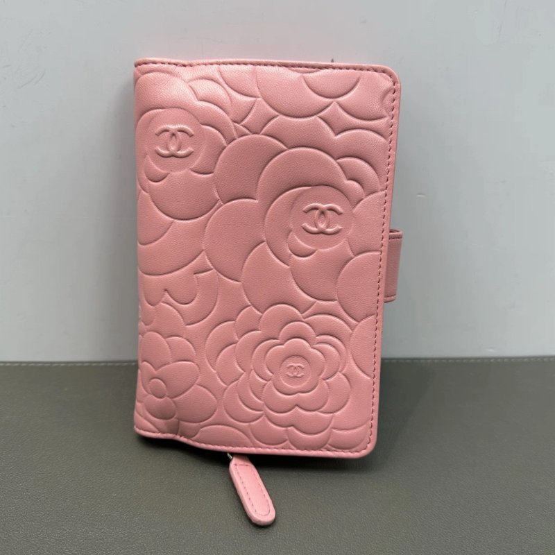 CHANEL 山茶櫻花粉銀扣手拿錢包15*10*3 98新配件盒子保卡-5