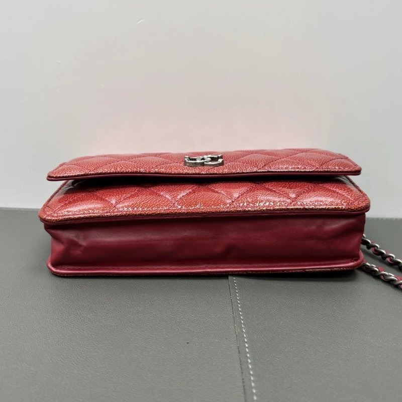 CHANEL 紅色銀扣Woc斜背鏈條包19*12*4 98新配件盒子保卡塵袋-3