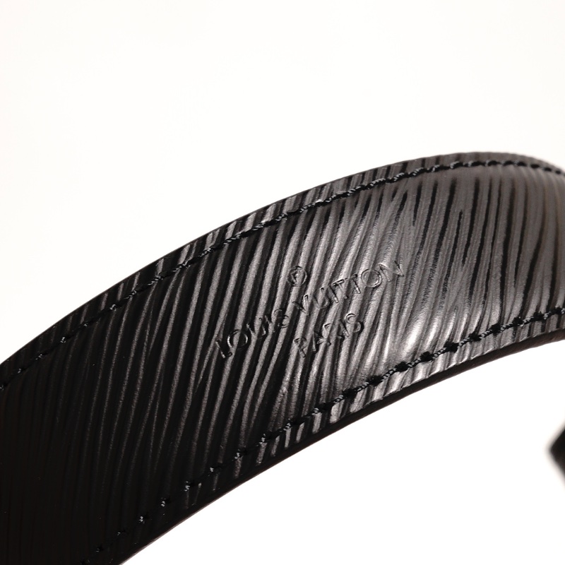 LV Twist MM 鏈條斜背包(黑) m21113-6