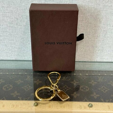 LV 金色鑰匙扣掛飾 98新配件盒子