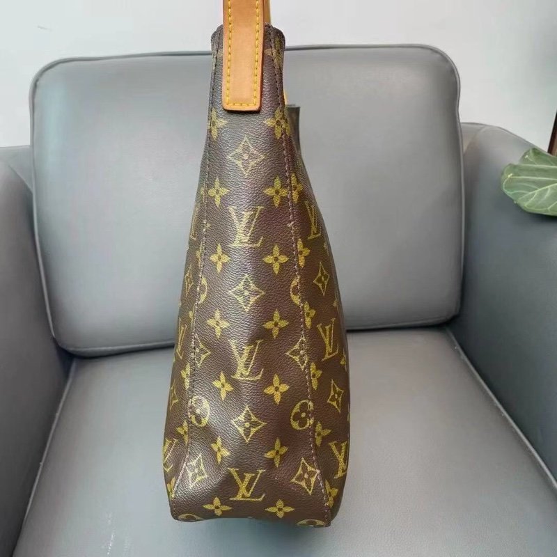 LV 大號looping 99新-5