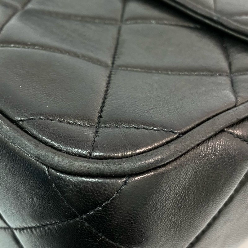 △ Chanel 香奈兒 Brown Lambskin Gold Tone Metal Fringe Shoulder Bag No.3 啡色小羊皮金色金屬流蘇肩背袋No.3 - 257022982-6