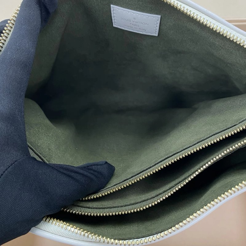 LV 白金COUSSIN小號 壓花肩背斜背包芯片款26.5*20*9 全新閒置配件盒子塵袋-1