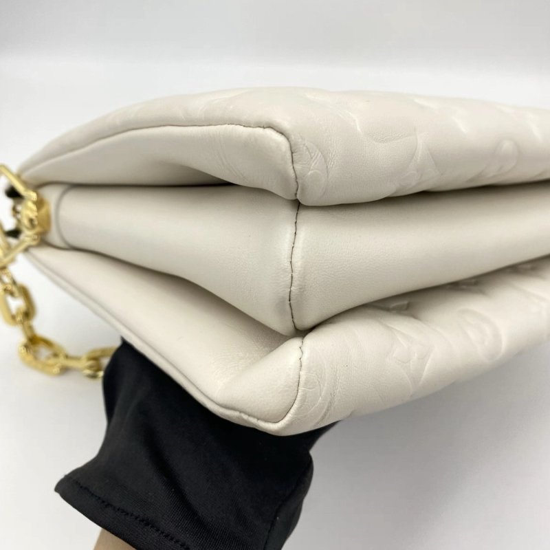 LV 白金COUSSIN小號 壓花肩背斜背包芯片款26.5*20*9 全新閒置配件盒子塵袋-2