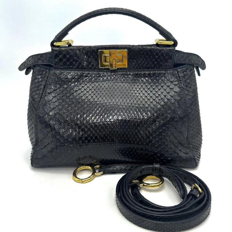 FENDI 黑色金扣蛇皮peekaboo手提斜背包 23*15*11 98新配件塵袋-0