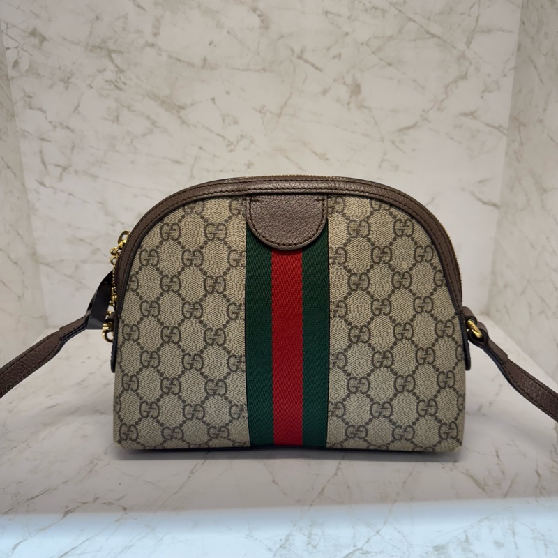 GUCGI紅綠織帶貝殼包-1