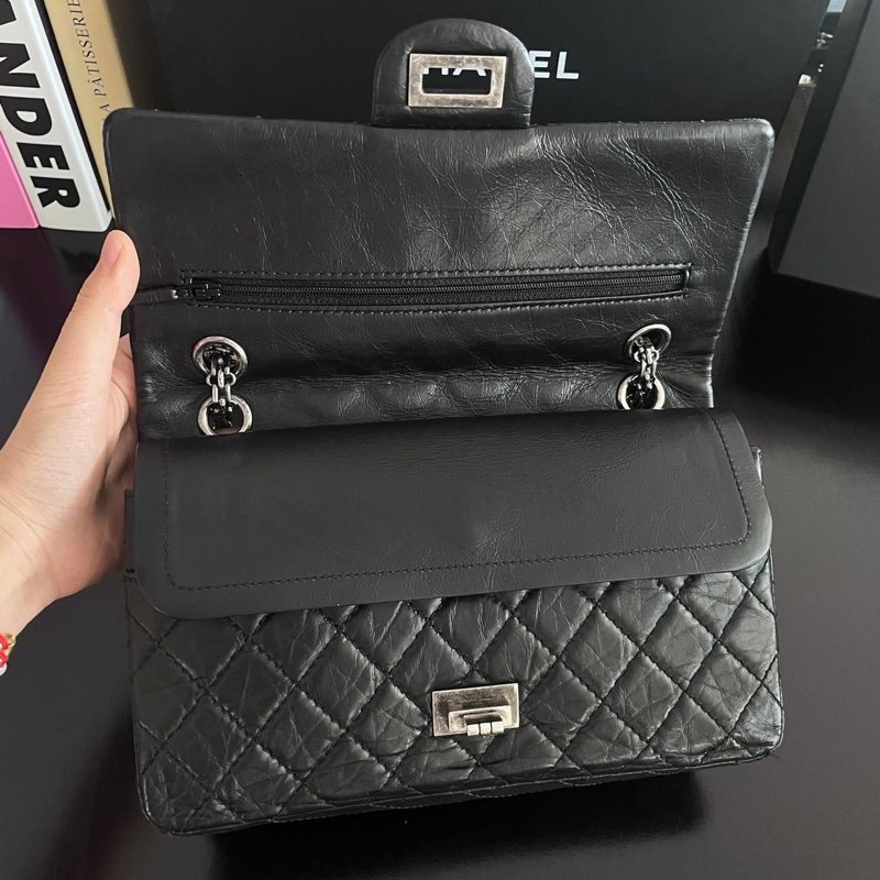 CHANEL 黑銀2.55小號肩背斜背鍊條包25*16*7.5 99新配件塵袋保卡-1