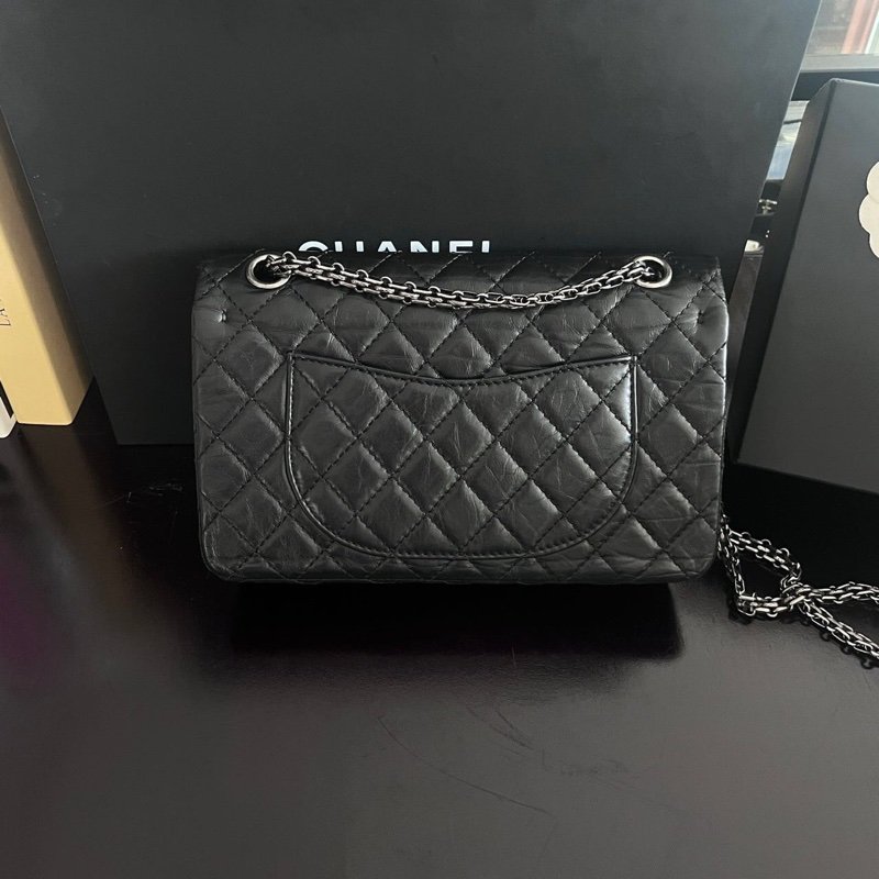 CHANEL 黑銀2.55小號肩背斜背鍊條包25*16*7.5 99新配件塵袋保卡-8
