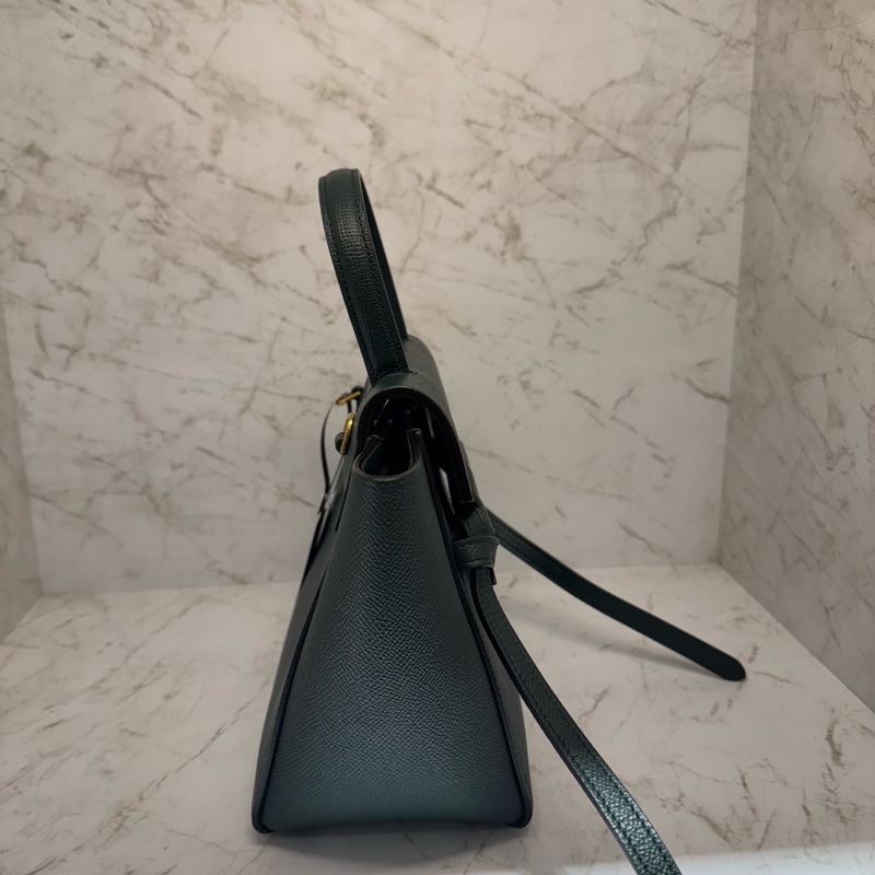 CELINE BELT NANO墨綠鯰魚側背包-1