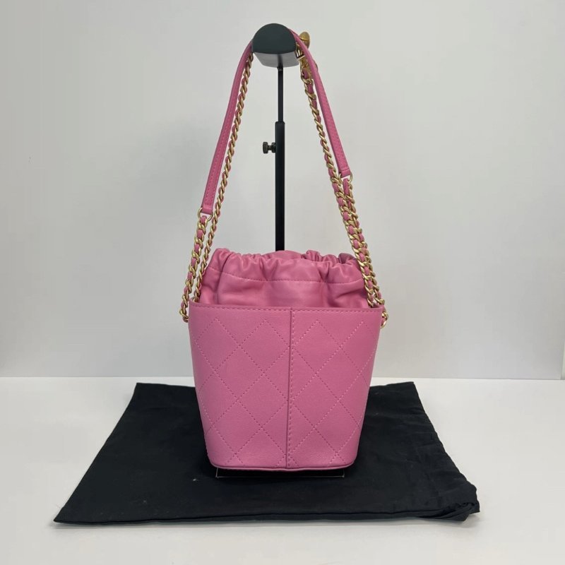 CHANEL drawstring bag紫色金扣水桶包18*21*12 全新閒置配件盒子塵袋保卡-5