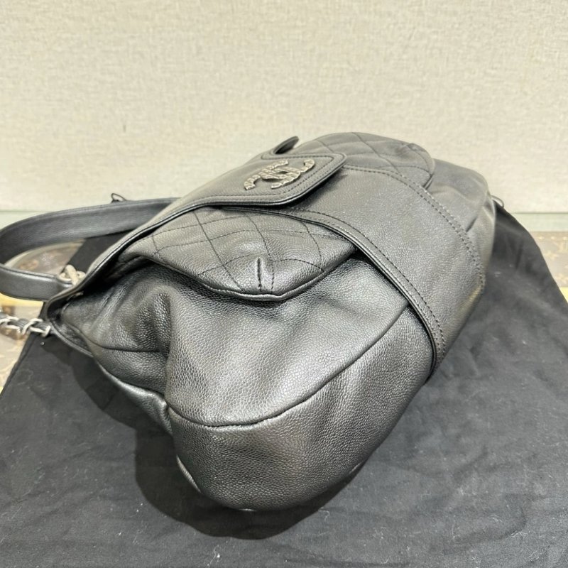 CHANEL 黑銀機車肩背40*29*11 98新配件塵袋-2