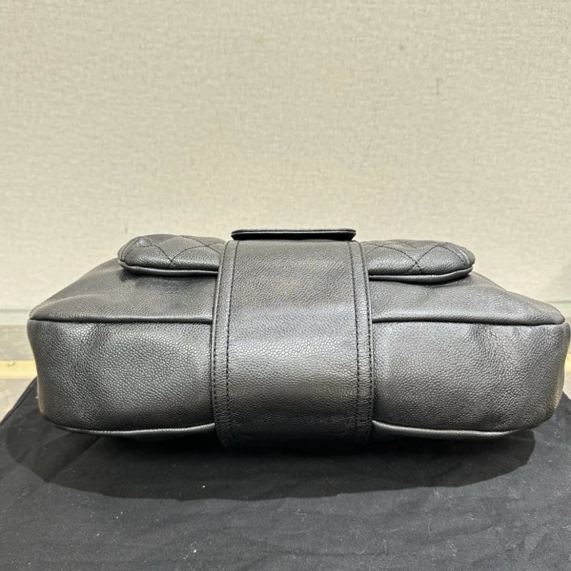 CHANEL 黑銀機車肩背40*29*11 98新配件塵袋-3