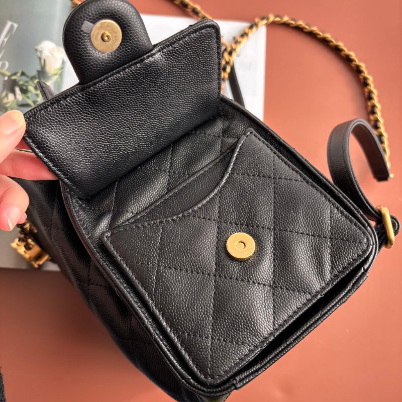 ::CHANEL:: 香奈兒 AS5600 黑色荔枝牛皮復古金雙C束口後背包 25中型背包-10