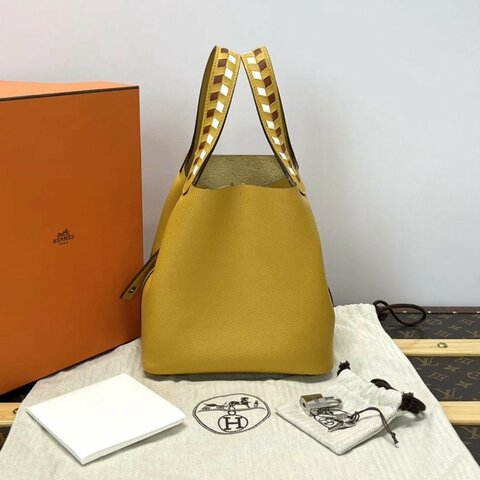HERMES 菜籃子18琥珀黃手提包 18*18*13 全新閒置配件盒子塵袋鑰匙鎖