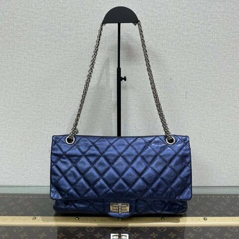CHANEL 珠光油蠟皮紫色2.55大號肩背斜背包32*18*10 98新配件塵袋