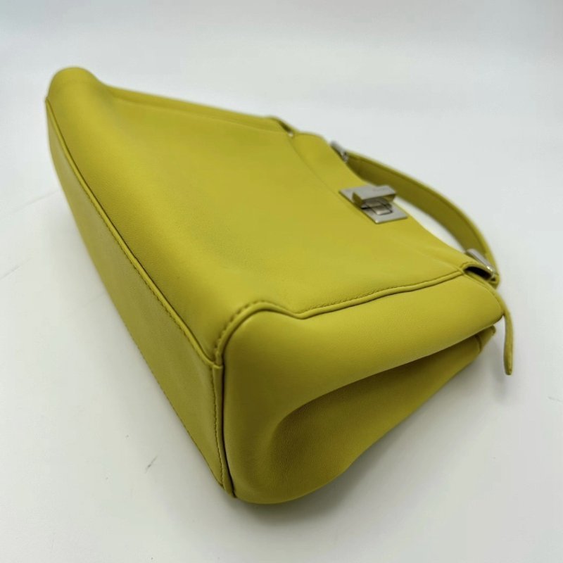 FENDI Peekaboo黃色銀扣肩背斜背手提包23*15*10 98新配件塵袋-4