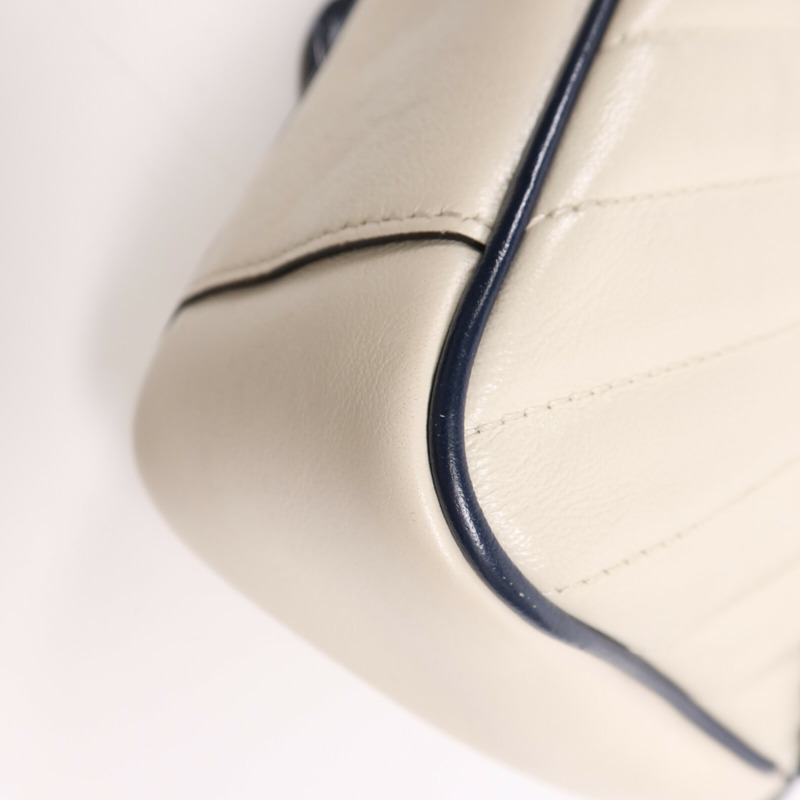 GUCCI 牛皮皮革GG Marmont金扣鏈帶肩背袋-6