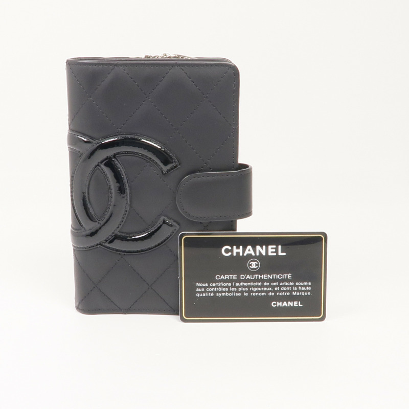 CHANEL 牛皮皮革Cambon Wallet銀扣錢包-19