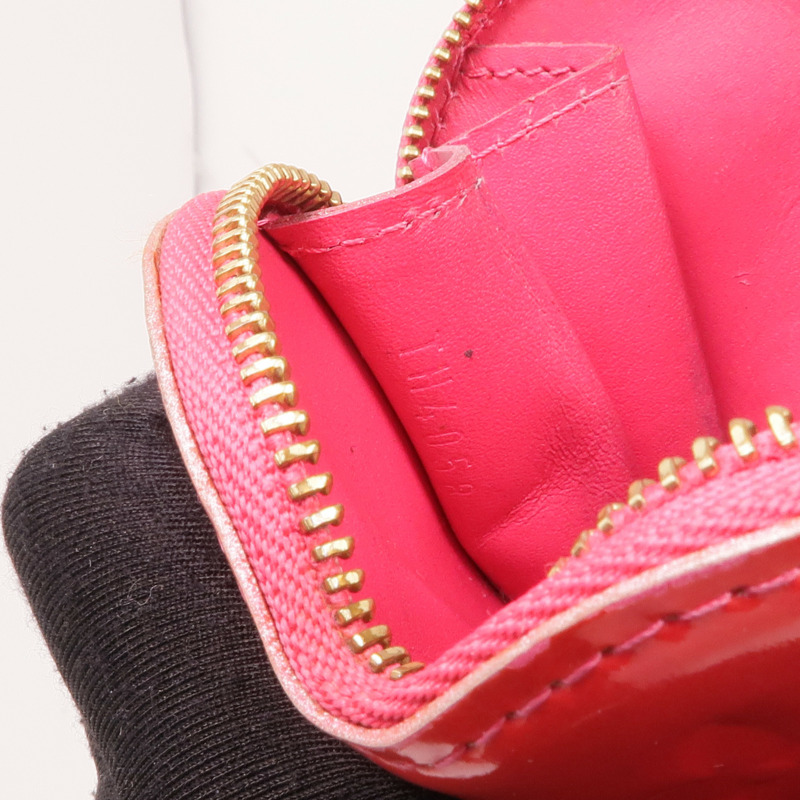 LOUIS VUITTON Vernis Porte Monet-Cool Coin Case金扣零錢包-14