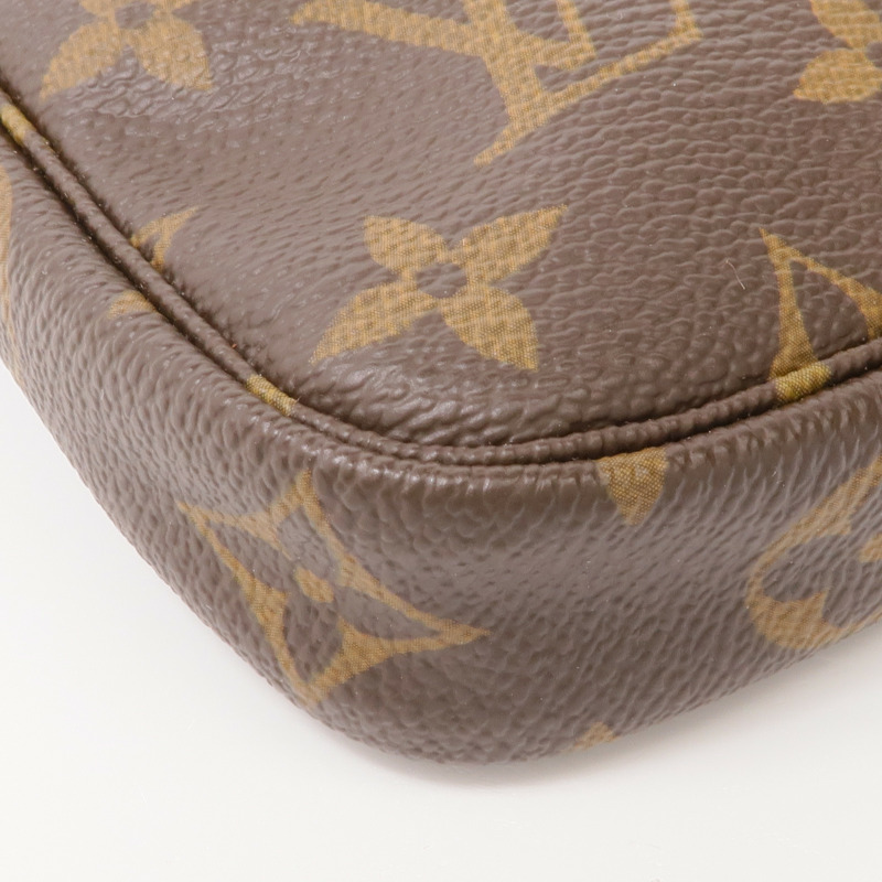 LOUIS VUITTON Monogram Mini Pochette Accessoires金扣手挽袋-8