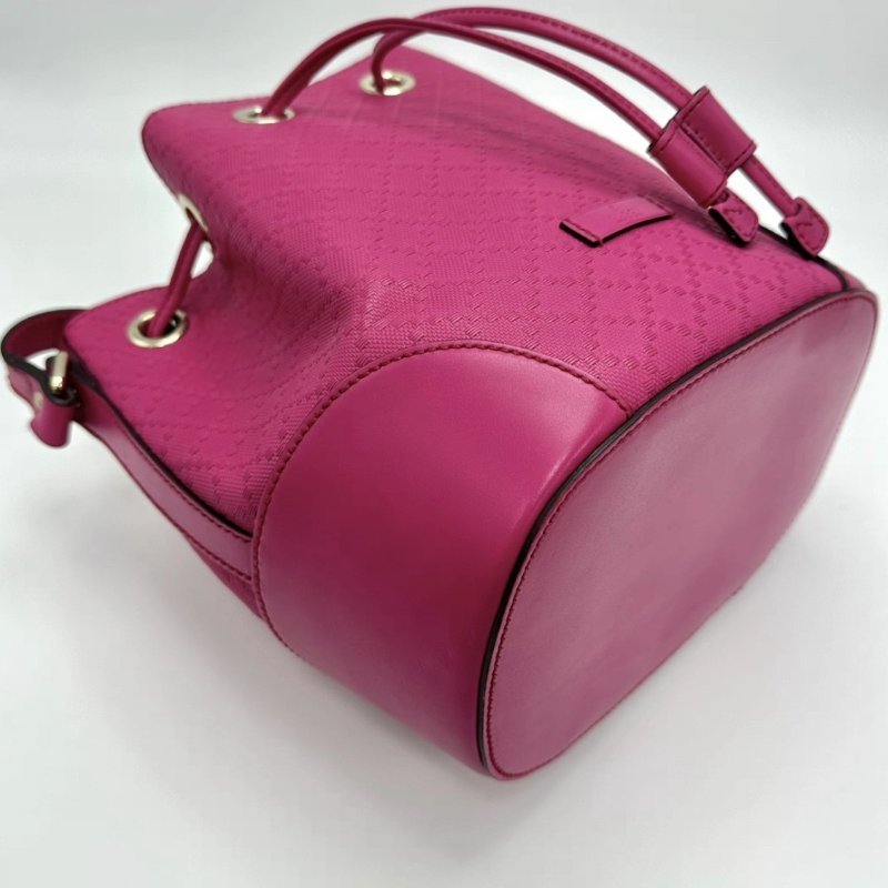 GUCCI 玫紅色金扣抽繩水桶肩背斜背包20.5*14.5*22.5 98新配件塵袋-1