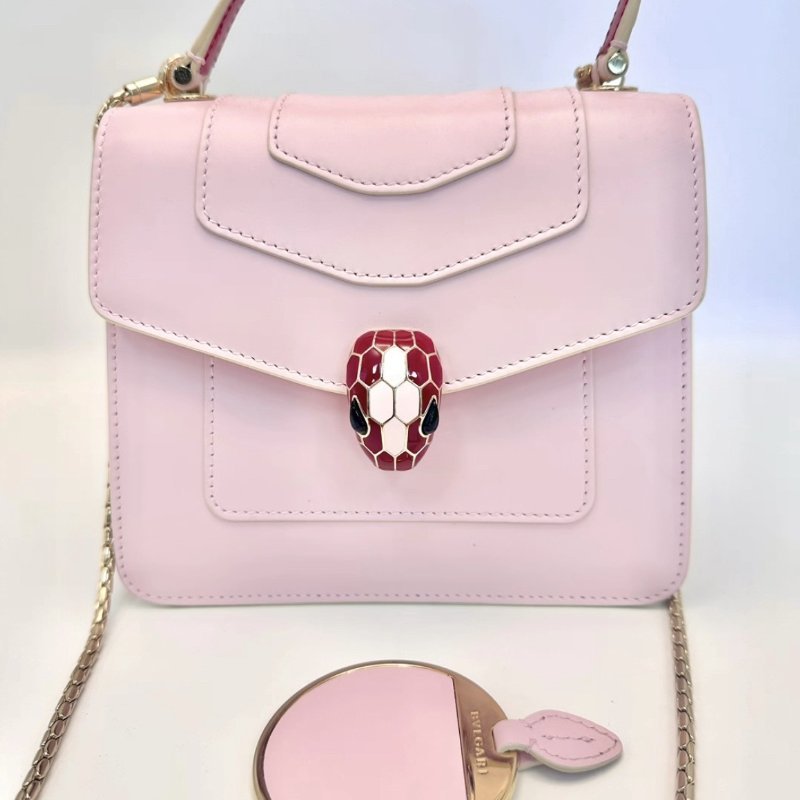 BVLGARI 櫻花粉小號蛇頭風琴手提斜背包18*16*10 98新配件鏡子塵袋-0