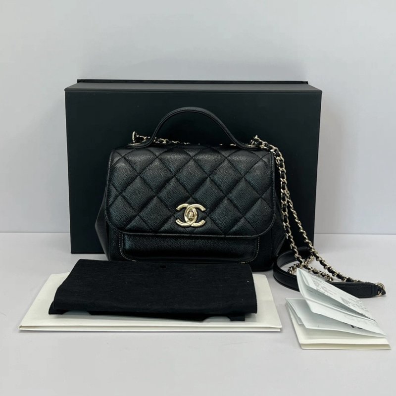 CHANEL affinity小號芯片款黑金荔枝牛皮手提肩背斜背包19*14.5*7 98新配件盒子塵袋購證-0