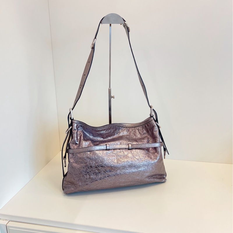 【98新🆕】Givenchy Voyou Bag灰銀色垃圾袋 單肩斜挎包 中號-1