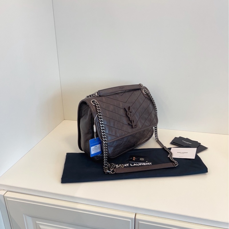 【99新🆕】YSL 巧克力棕油蠟皮Niki Bag鏈條郵差包 新款D扣💥 單肩包中號-4