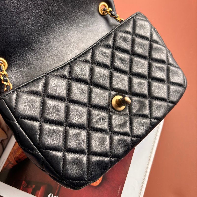 CHANEL 香奈兒 真品*AS3489 黑色羊皮復古愛心COCO金鏈翻蓋斜背包 鏈包 方胖 口蓋包-20