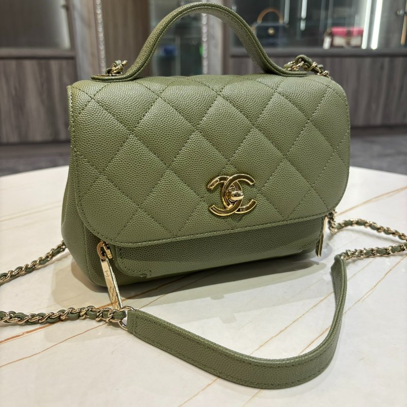 *SHIHNA名牌精品*CHANEL 郵差包 綠色 荔枝紋牛皮 金鍊 (保卡款)-0