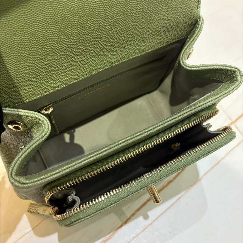 *SHIHNA名牌精品*CHANEL 郵差包 綠色 荔枝紋牛皮 金鍊 (保卡款)-6