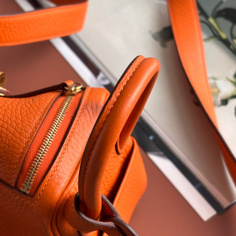 🍊天菜 超可愛 ::HERMES:: 愛馬仕 B刻愛馬仕橘金釦MINI LINDY手提肩背包-10