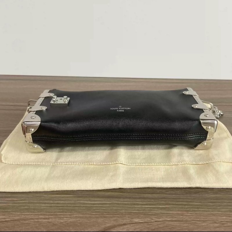 LV SLIM TRUNK橫版黑銀谷爱凌小號盒子肩背斜背包23*12*4 全新閒置配件塵袋-3