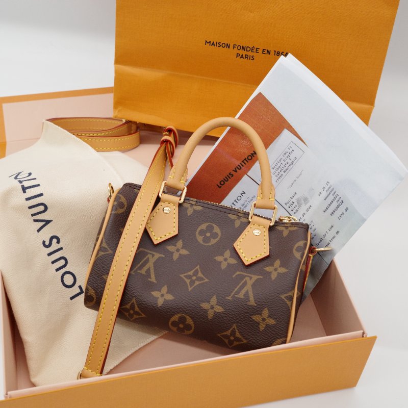 超級新 ₍•ʚ•₎ 🌟【CP 精選♥️小編推薦】Louis Vuitton 路易威登 Speedy Nano Speedy16 經典花紋 手提包 枕頭包 斜挎包-0