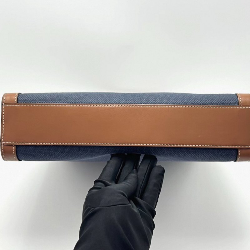 CELINE 帆布手提肩背琴譜包 28.5*32*8 98新配件塵袋-3