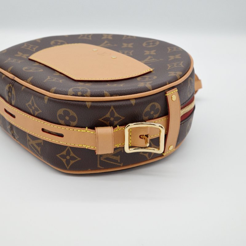 超級新₍•ʚ•₎•ʚ•₎•ʚ•₎ ♥️【CP 精選🌟小編推薦】Louis Vuitton 路易威登 BOITE Monogram帆布 拉鍊 經典花紋 🍪 圓餅包 斜挎包 單肩包 斜挎包-11