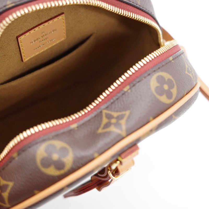 超級新₍•ʚ•₎•ʚ•₎•ʚ•₎ ♥️【CP 精選🌟小編推薦】Louis Vuitton 路易威登 BOITE Monogram帆布 拉鍊 經典花紋 🍪 圓餅包 斜挎包 單肩包 斜挎包-12