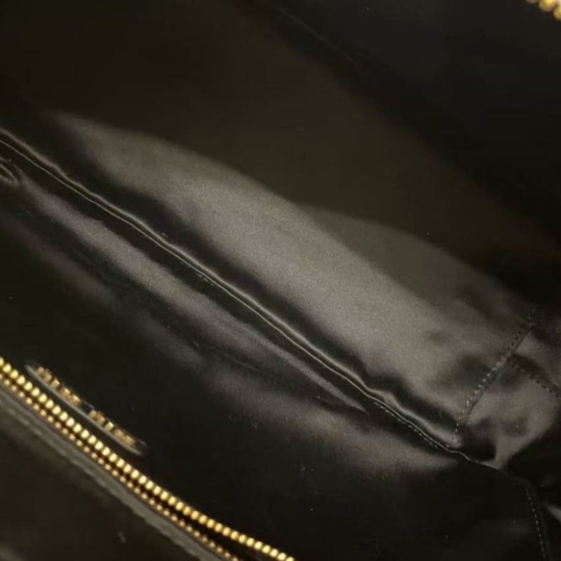 ✨MIU MIU 保齡球手提包 白色 全新閒置 配件塵袋-3