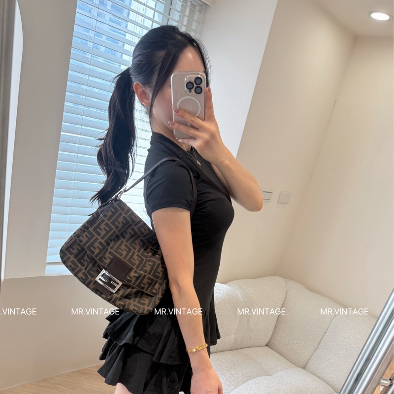 🏷️ Fendi 法棍包-1