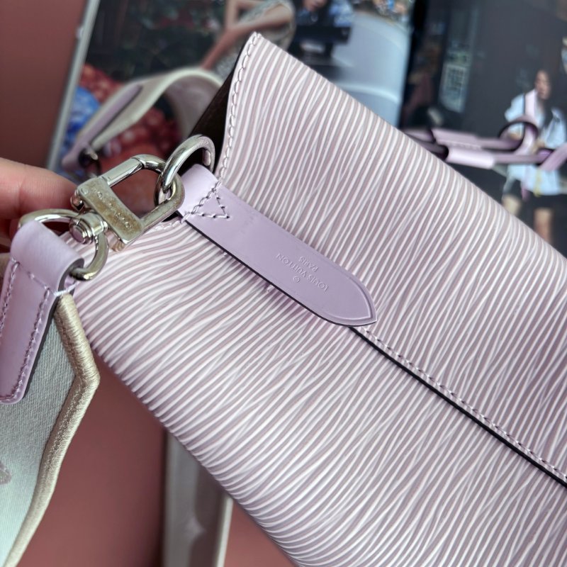 ::LOUIS VUITTON:: M20777 NÉONOÉ BB 淡粉色EPI皮革束口手提斜背水桶包-3
