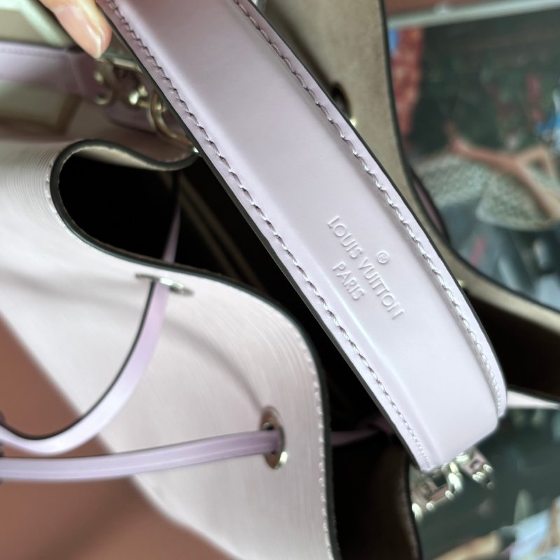 ::LOUIS VUITTON:: M20777 NÉONOÉ BB 淡粉色EPI皮革束口手提斜背水桶包-11