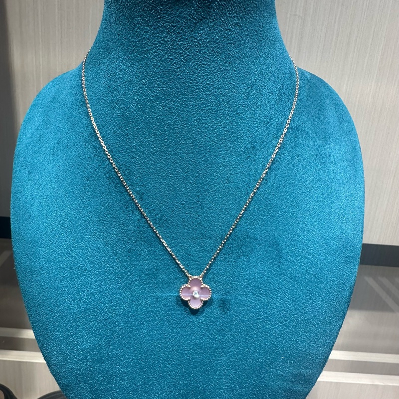 Van Cleef & Arpels梵克雅宝 Alhambra2025圣诞限定 母贝粉色-2