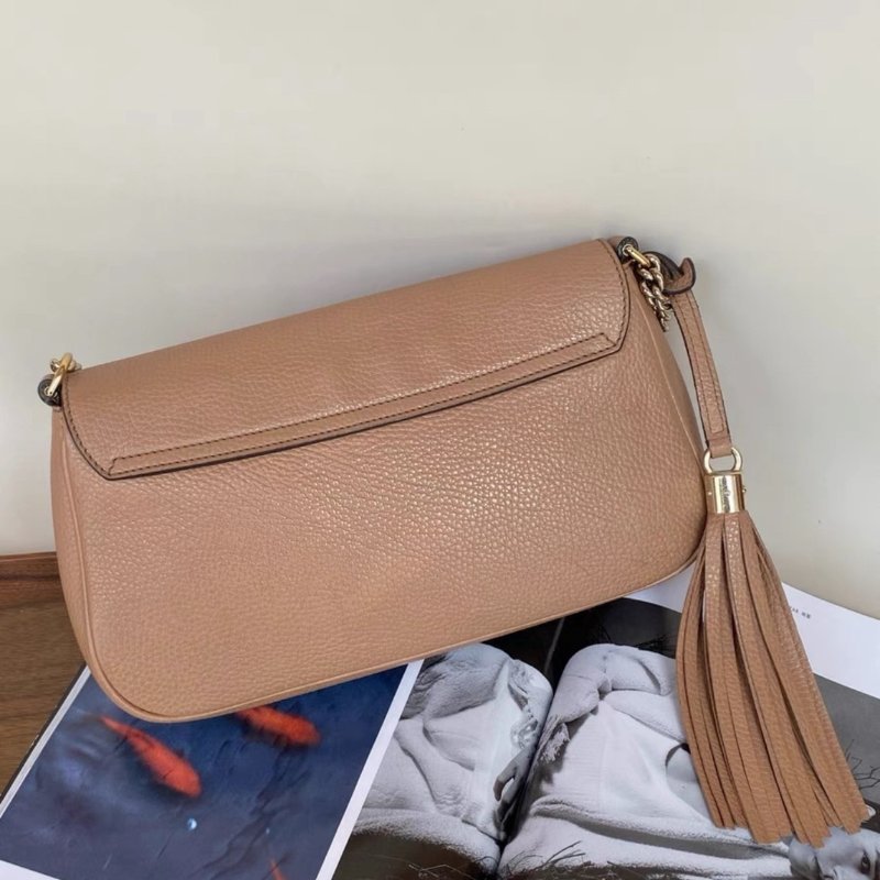 Gucci 裸粉奶茶色soho流蘇翻蓋鏈條包 27.3*5.7*14.8 98新配件塵袋-5