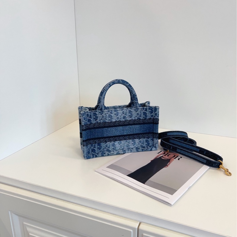 【未使用🆕】Dior 新款漸變丹寧老花橫版mini tote迷你牛仔托特包手提包 斜挎包 單肩包-1